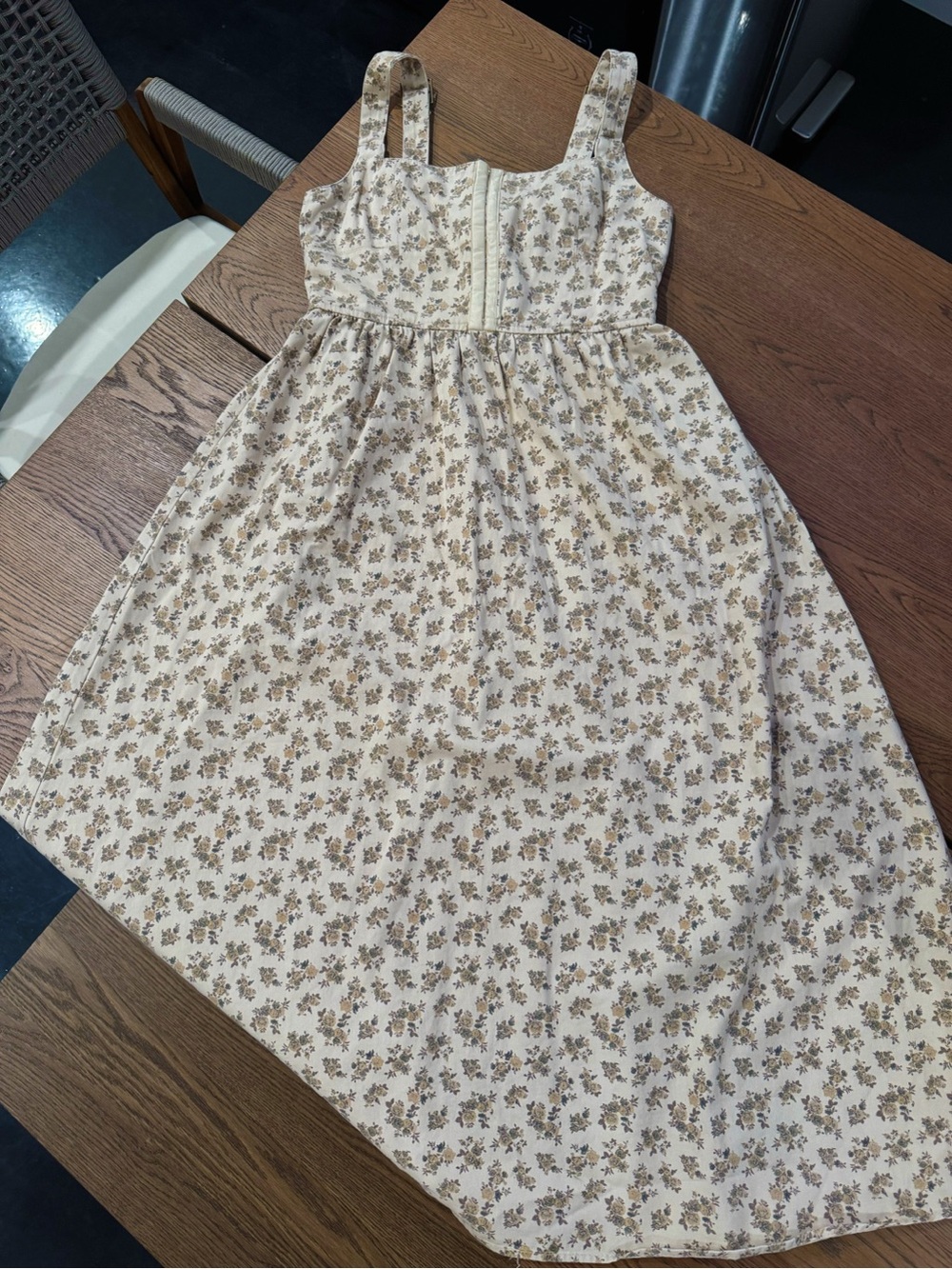 Front Hook Floral Midi Dress